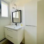 Grand T2 Au Rdc Hyper Centre Navette Et Sauna En Option 아파트 보베