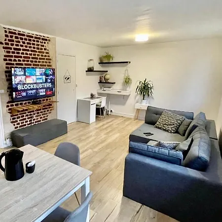 Grand T2 Au Rdc Hyper Centre Navette Et Sauna En Option *