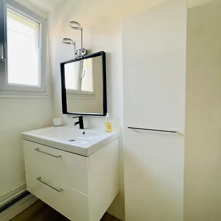 Grand T2 Au Rdc Hyper Centre Navette Et Sauna En Option Lejlighed Beauvais