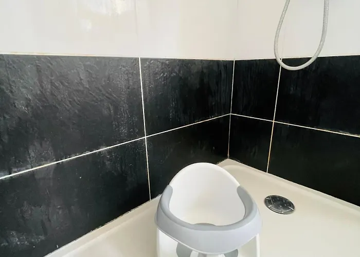 Grand T2 Au Rdc Hyper Centre Navette Et Sauna En Option * Beauvais